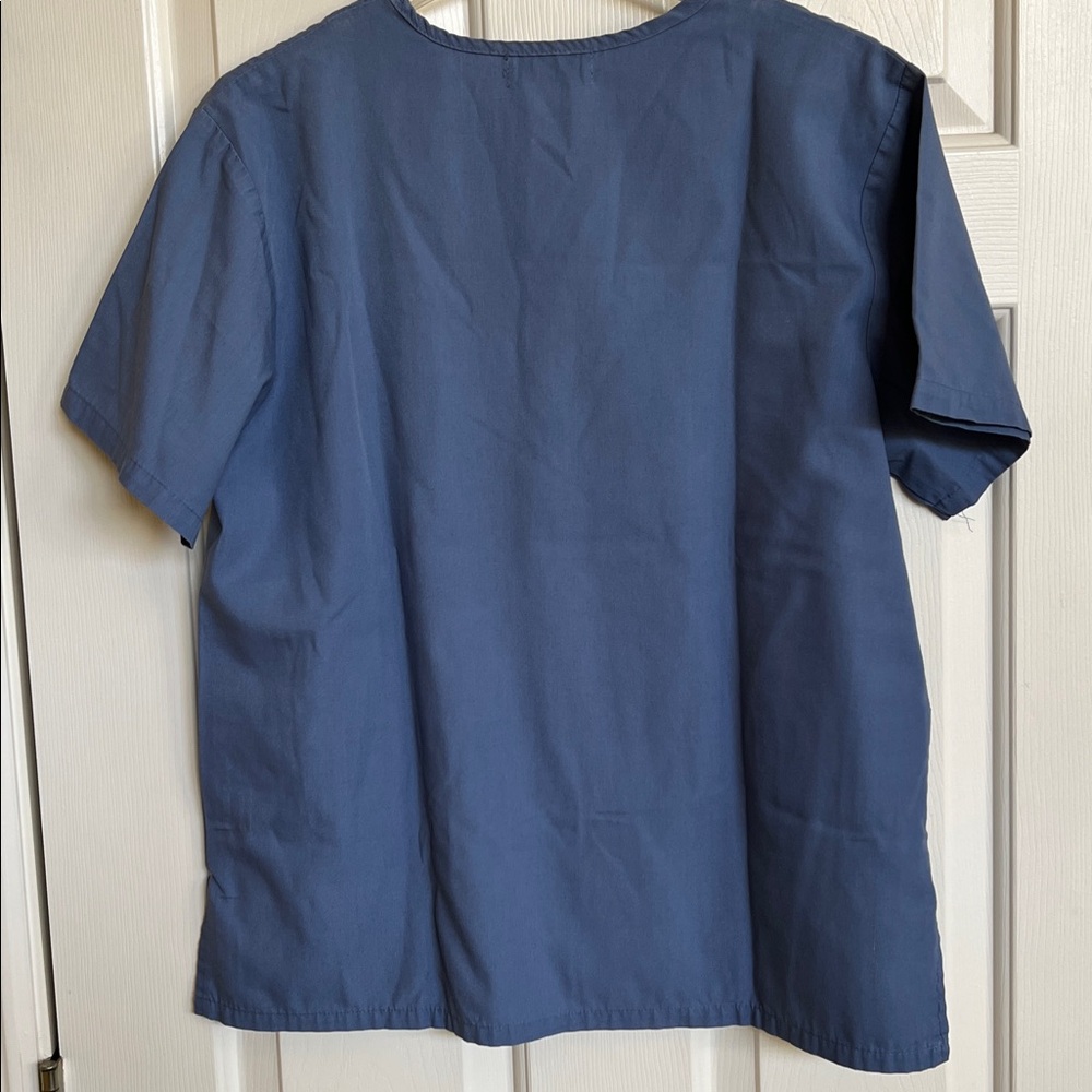 Scrub tops by Dagacci - Picture 5 of 9